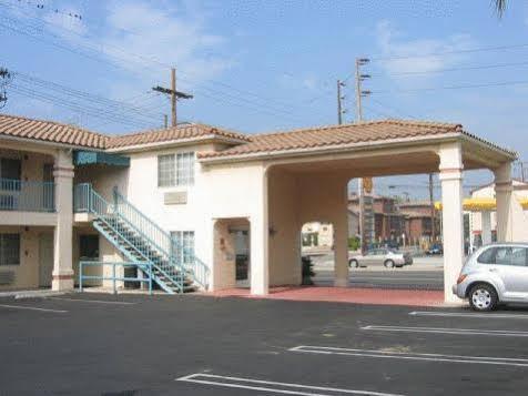 Burbank Inn And Suites Екстер'єр фото