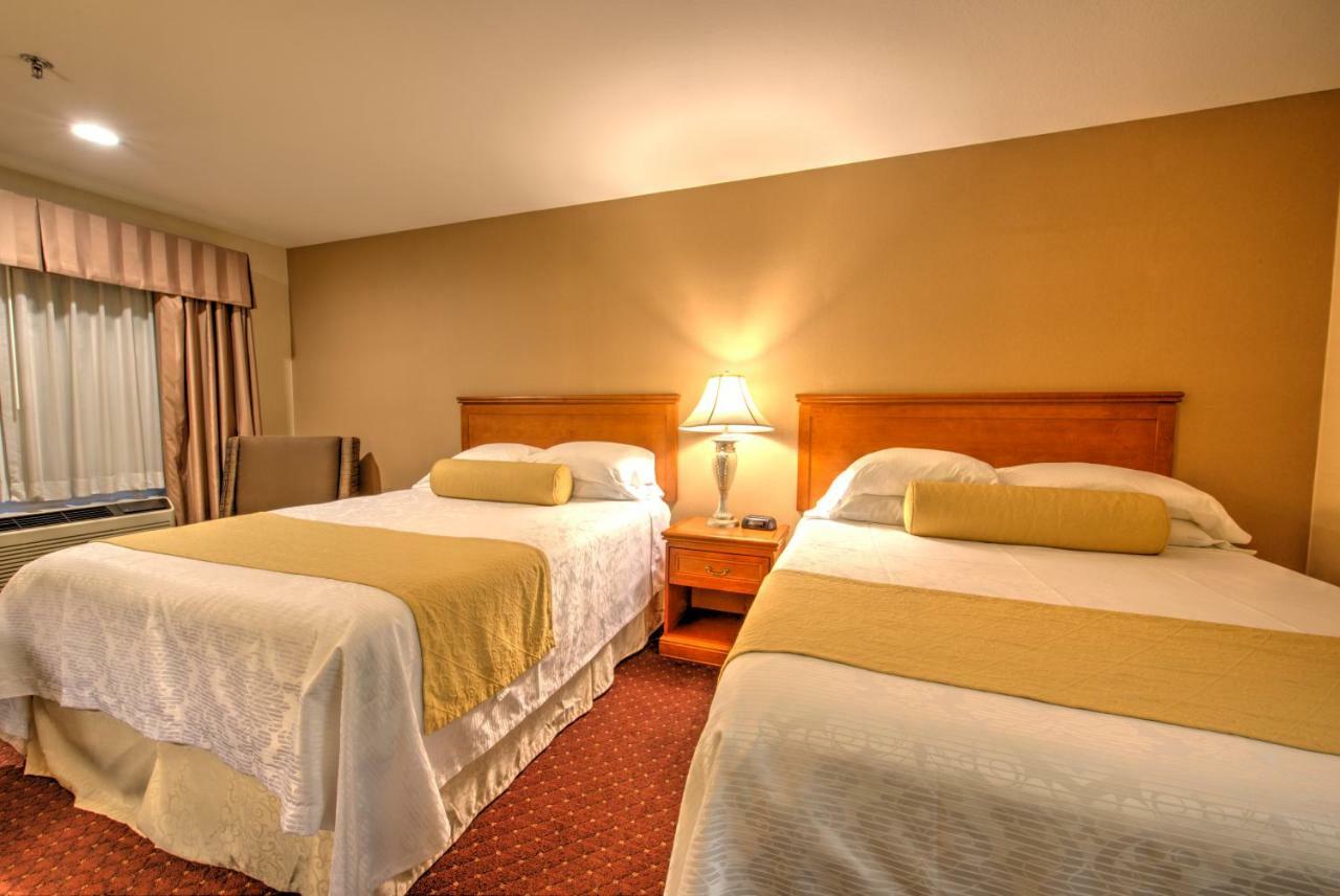 Burbank Inn And Suites Екстер'єр фото